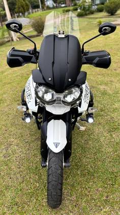 TRIUMPH TIGER 800 XR 